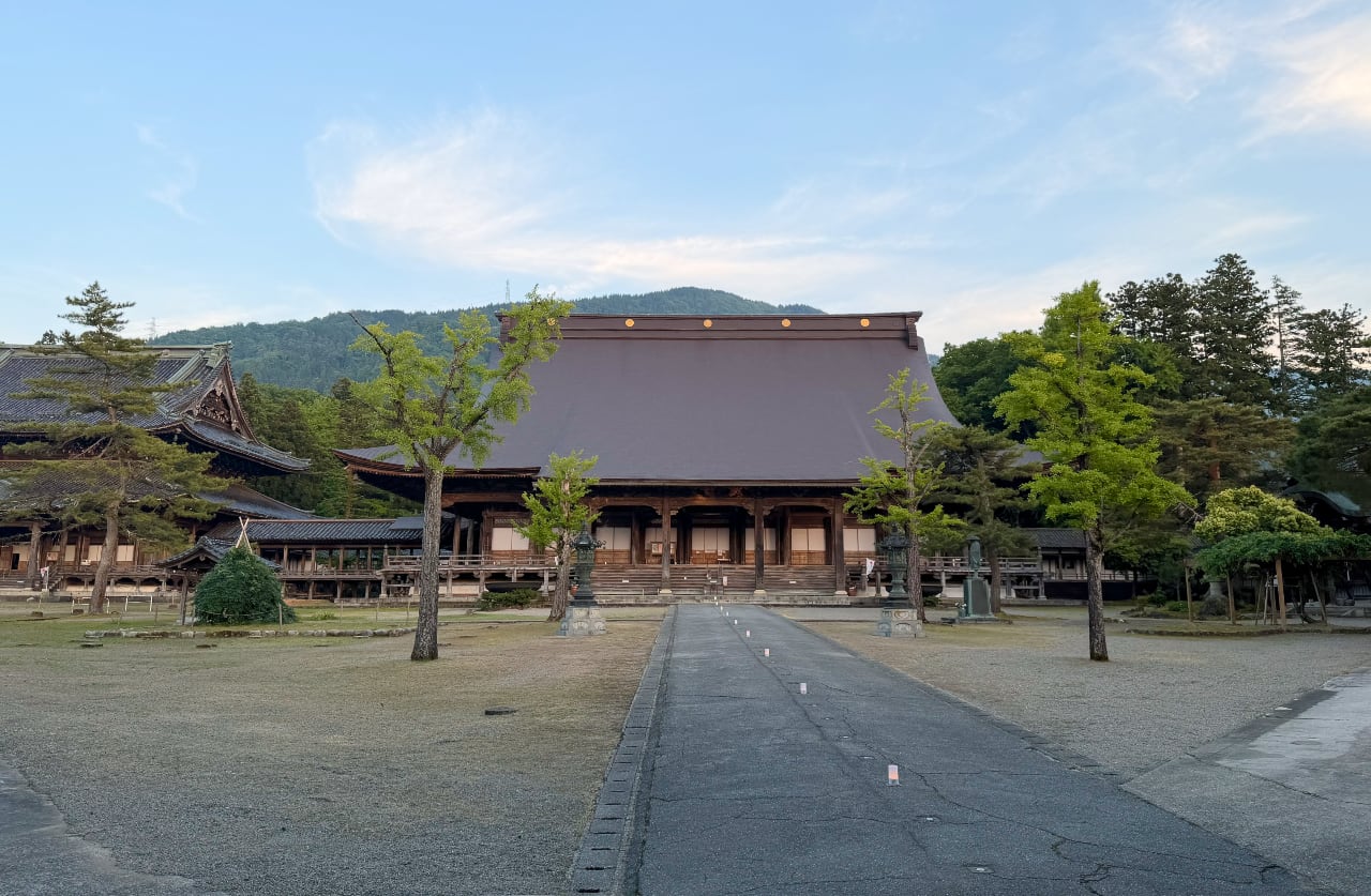 Our Second Meeting Venue: Zuisenji Temple in Inami, Toyama Prefecture